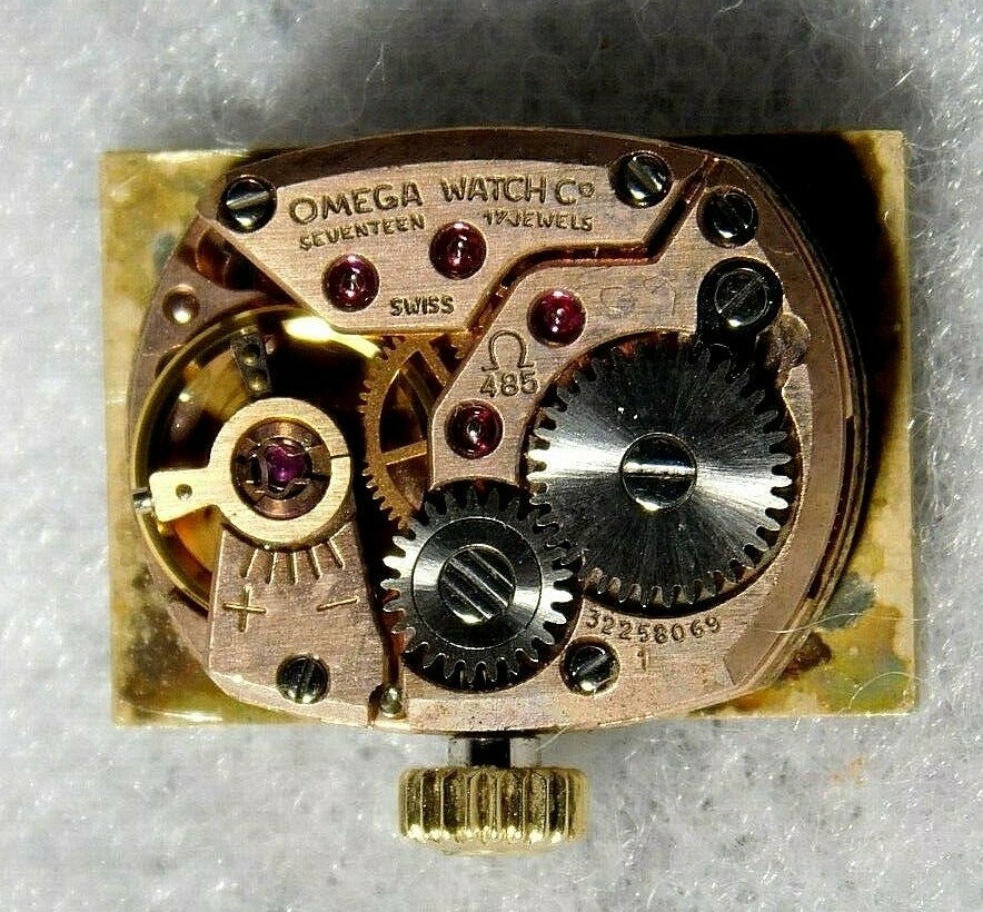 Vintage Omega Deville Ladies Tank Style 18K Gold Wristwatch Vintage Omega Deville Ladies Tank Style 18K Gold Wristwatch