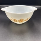 Vintage Pyrex "Butterfly Gold" #441 1-1/2 Pint Cinderella Nesting Mixing Bowl