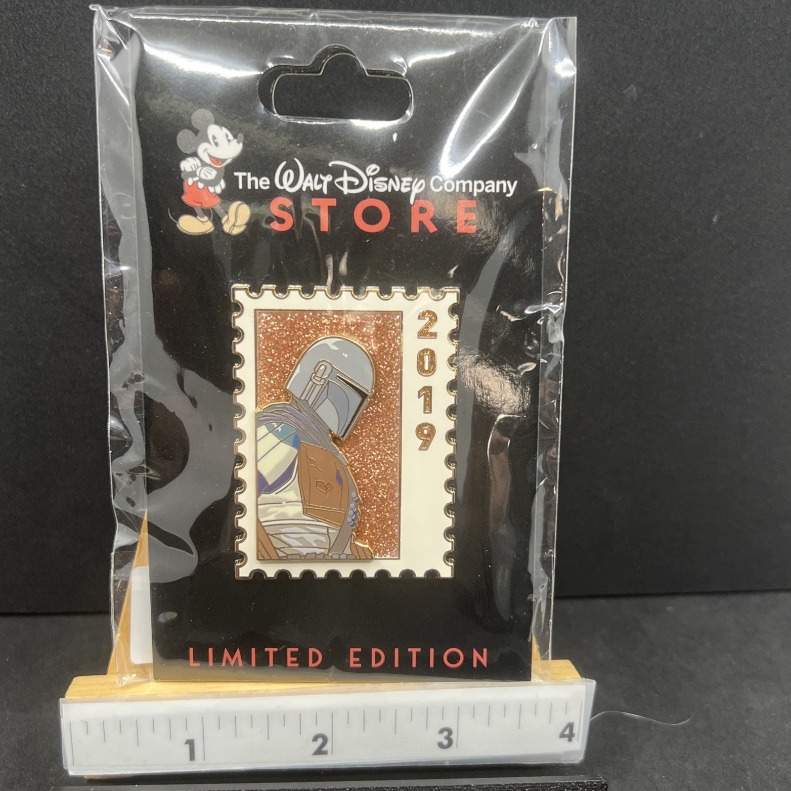 Disney DEC TWDC Star Wars Din Djarin Mandalorian Stamp LE 250 Pin