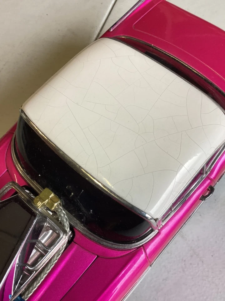 57 Chevy Bel-air Pink and White Roof Muscle Machine 1:18 scale - Image 2 of 4