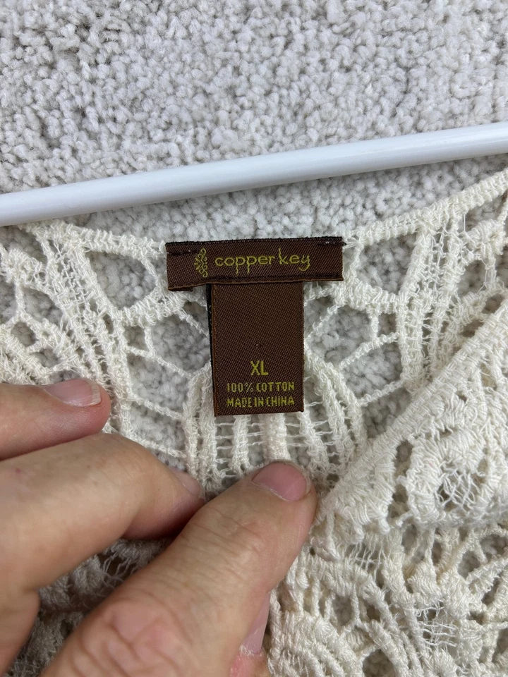 Top de algodón crochet de encaje crema XL Copper Key para mujer Foto 3 de 4