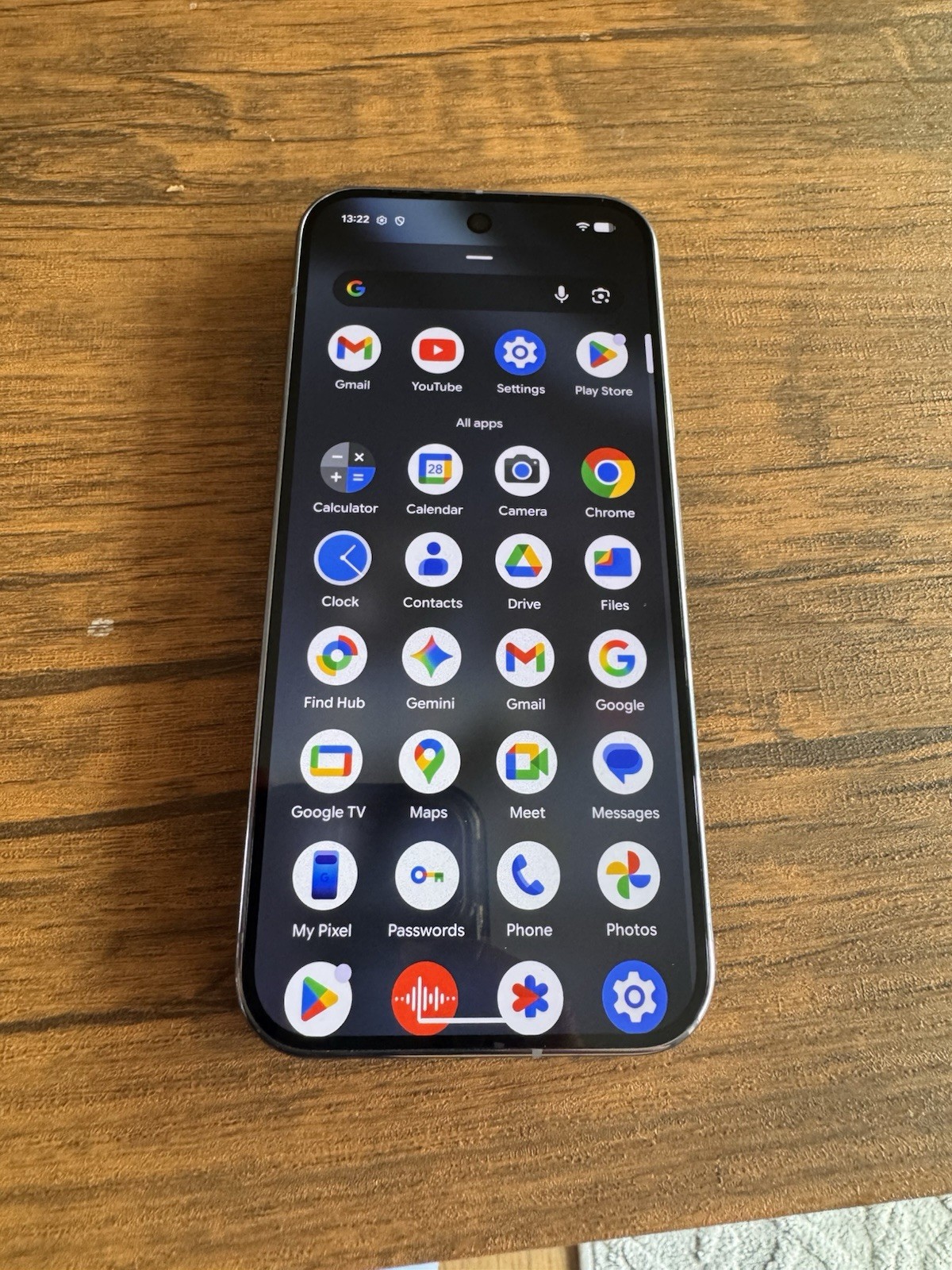 Google Pixel 10 Pro 5G 128GB AI Moonstone Unlocked google warranty to 25/3/2028
