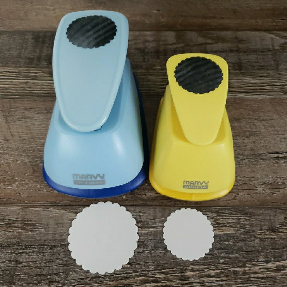 Marvy Uchinda 1.5" & 2" Scalloped Circle Punch Paper Clever Lever Craft Tool - Image 2 of 4