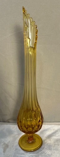 Fenton Art Glass Swung Vase THUMBPRINT Colonial Amber 17” Tall