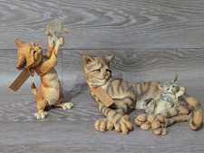 Country Artists Breed Apart Fluffy & Silver and Gold - Some feather staining