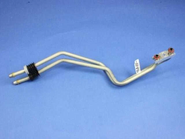 Conector de línea de refrigerante de enfriador de aceite de transmisión automática para Jeep Liberty 2008 Foto 2 de 2