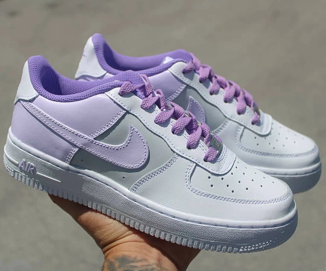 Verst premie Verdorren NIKE AIR FORCE 1 &#039;07 TRIPLE WHITE LILAC WOMEN/GIRL GS MULTI SIZE *NEW  * AF1 | eBay