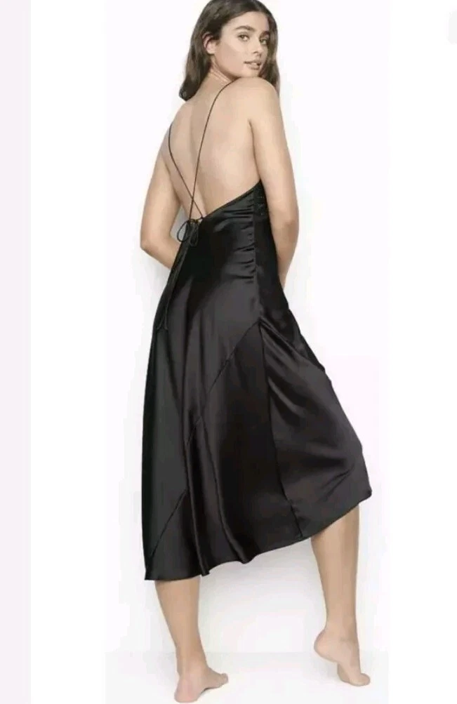 UNDERCOVER Abito Victoria's Secret nero raso scollo a V cravatta cinturino midi slip medio