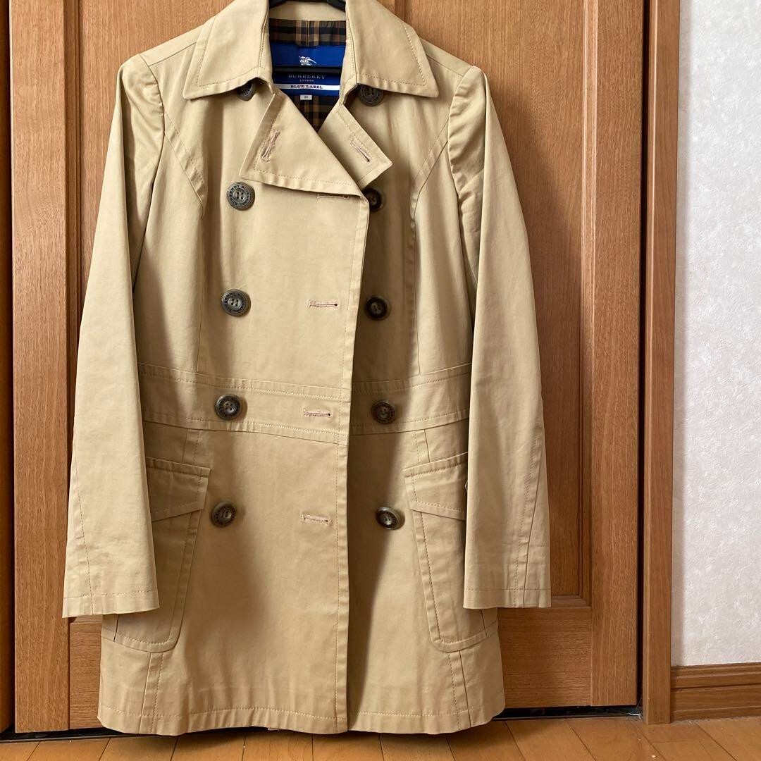 BURBERRY BLUE LABEL Double Short Coat color Beige Size 38 M women
