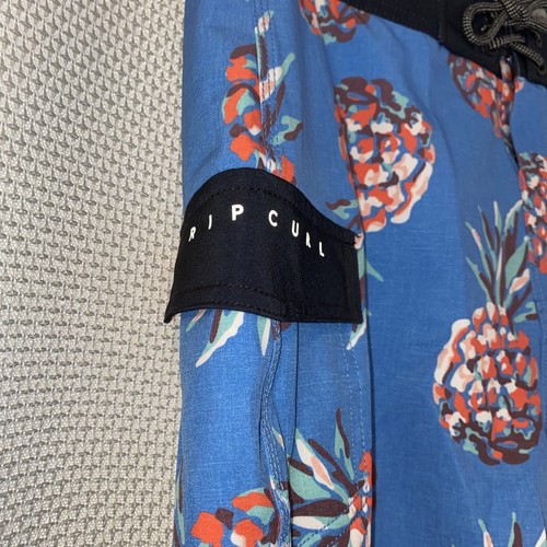 Rip Curl Caicos Board Shorts Blue With Pineapples Big Boys Size 18 Nwt - Picture 3 of 6
