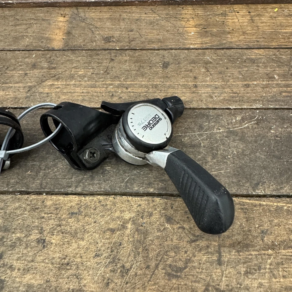 Vintage Shimano Deore Light Action SIS 7S SL-MT62 Thumb Shifters Pair Japan 7 - Image 4 of 4