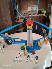 FisherPrice GeoTrax Sky High Airport with Remote & Plane   Works