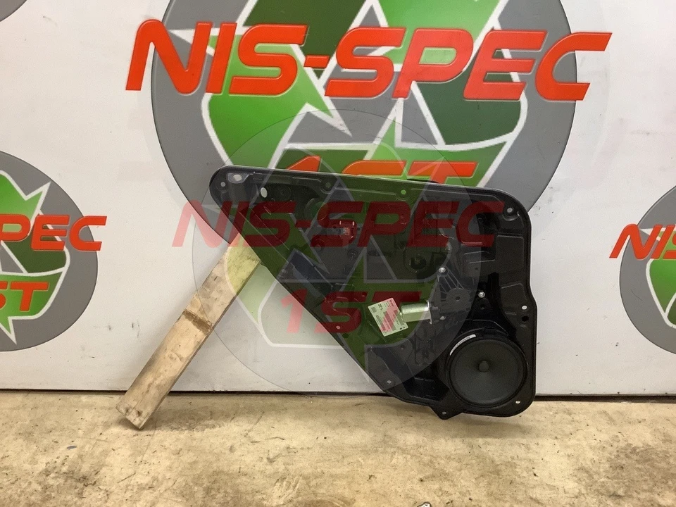 Infiniti Q30 Passenger Side Rear Window Regulator2016-2019 827215DM0A - Image 2 of 4