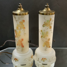 Par de lámparas laterales de cama vintage vidrio esmerilado pintado a mano tocador LEER #40