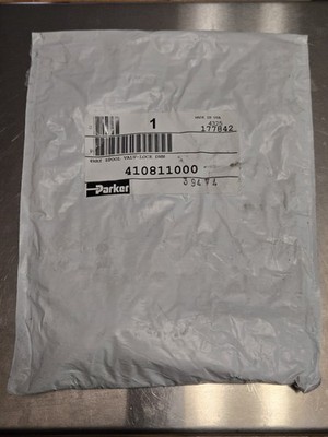 Parker 410811000 4-Way Spool Valve Lock Down DWN   New Sealed   Made in USA
