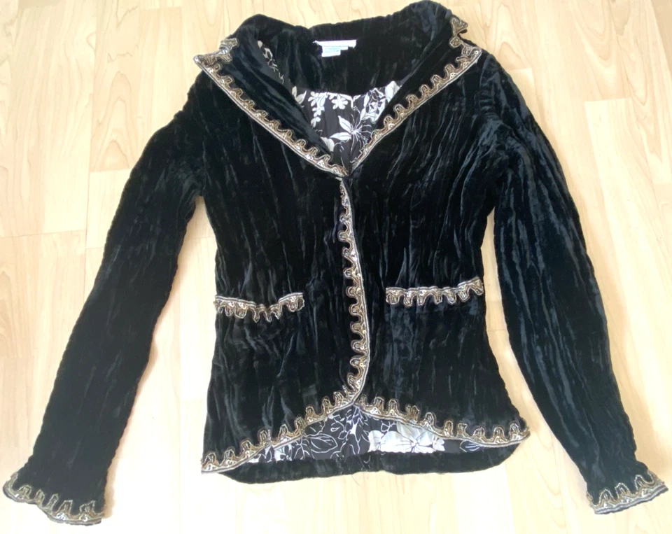 Chaqueta para mujer Alberto Makali L terciopelo arrugado hada gótica negra caprichosa Foto 2 de 4