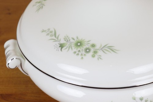 Wedgwood Westbury Tureen Bowl with Lid 34 - Picture 4 of 10