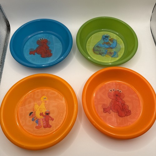 VTG Sesame Street Plastic Bowls Small Holographic 2012 Sesame Workshop Set Of 4