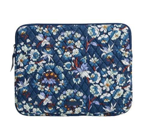 Vera Bradley Floral Multicolor Women\'s Bag and (hard) IPad case Set Vera Bradley Hard Shell iPad Computer Case Bag W/Strap Pink  main image 4
