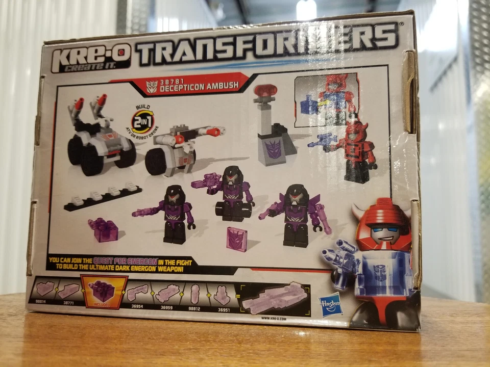 TRANSFORMERS Kre-o Decepticon Ambush MINIFIGURES Cliffjumper Battle Pack VEHICON - Image 2 of 4