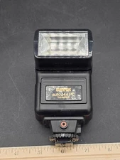 Sunpak Auto 144 PC Flash  (M5)