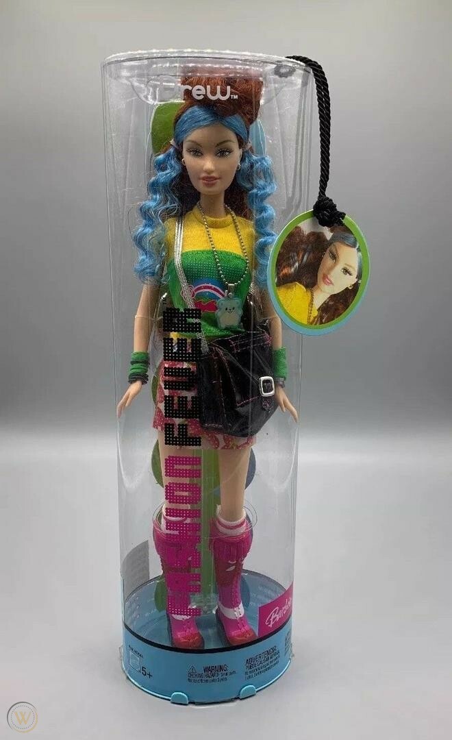 2004 Barbie Fashion Fever Tokyo Pop Japan Drew Barbie Red Blue