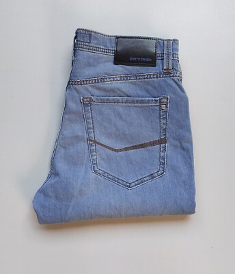 PIERRE CARDIN Tapered Fit Blue Jeans WORLDWIDE SHIPPING T 0035