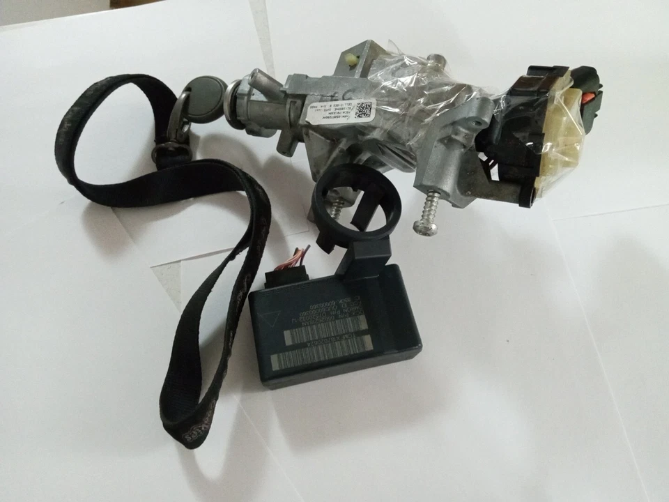 Jeep Compass 2010 interruptor de encendido, cilindro, inmovilizador descremado con llave 05026218an OEM Foto 4 de 4