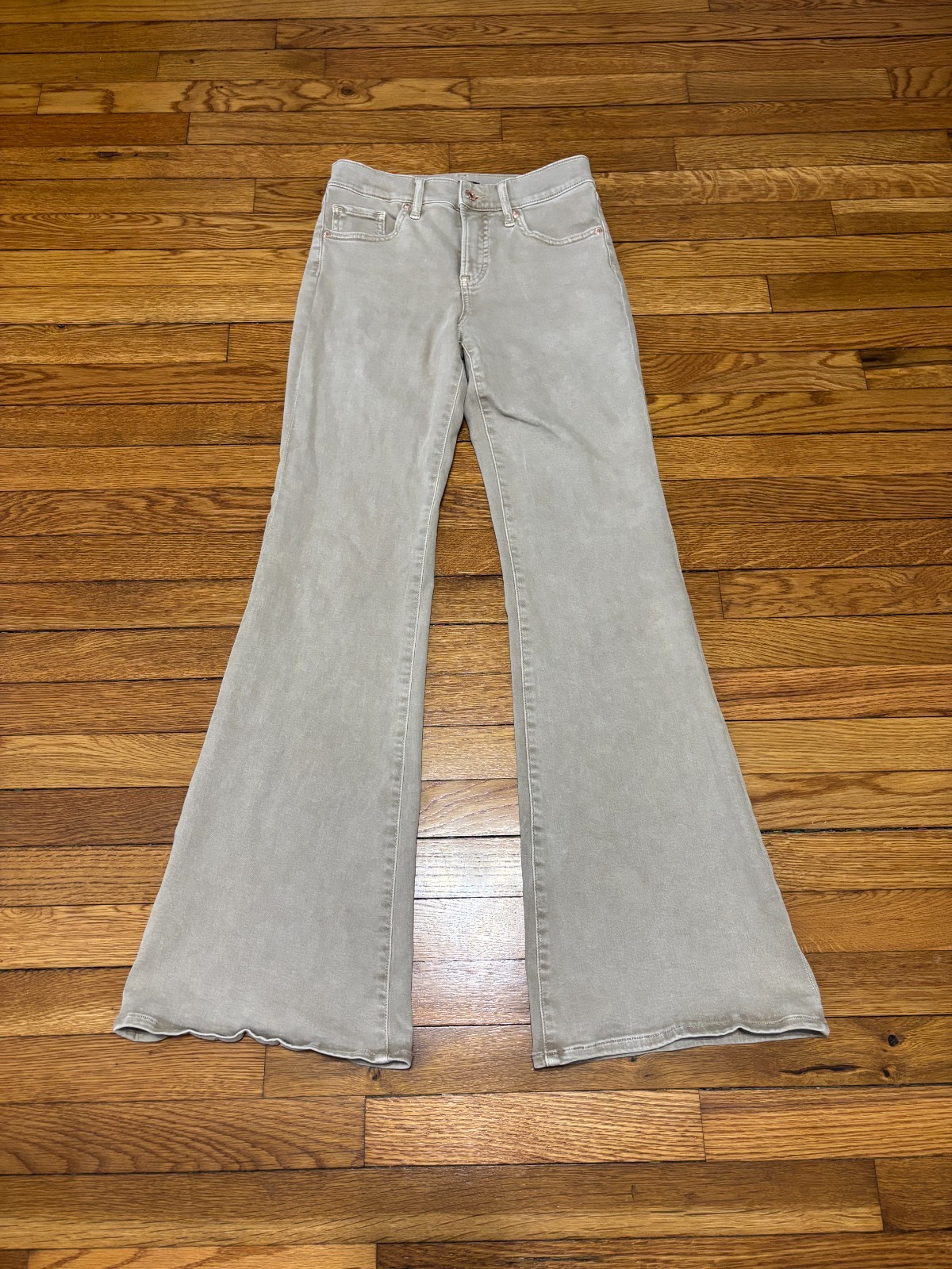 Express Womens '70s Flare Jeans Size 2R Gray Stretch Denim Mid Rise Pants