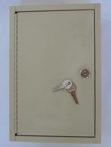 KeyKab Vintage Lockable Steel Key Cabinet Wall Mount w/ Keys USA Beige