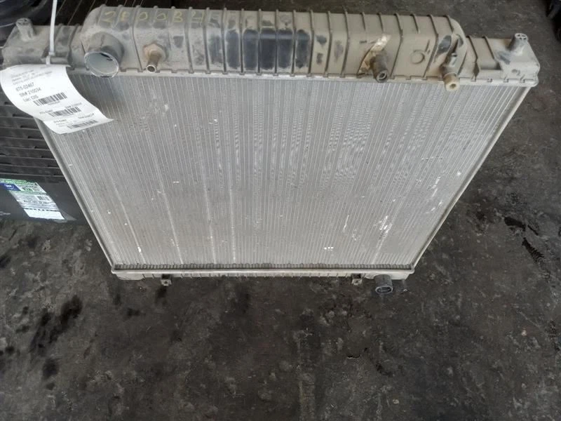 Radiador 10-415 a través 30/05/11 97-11 Ford E350 VAN 9C2Z8005B Foto 2 de 4