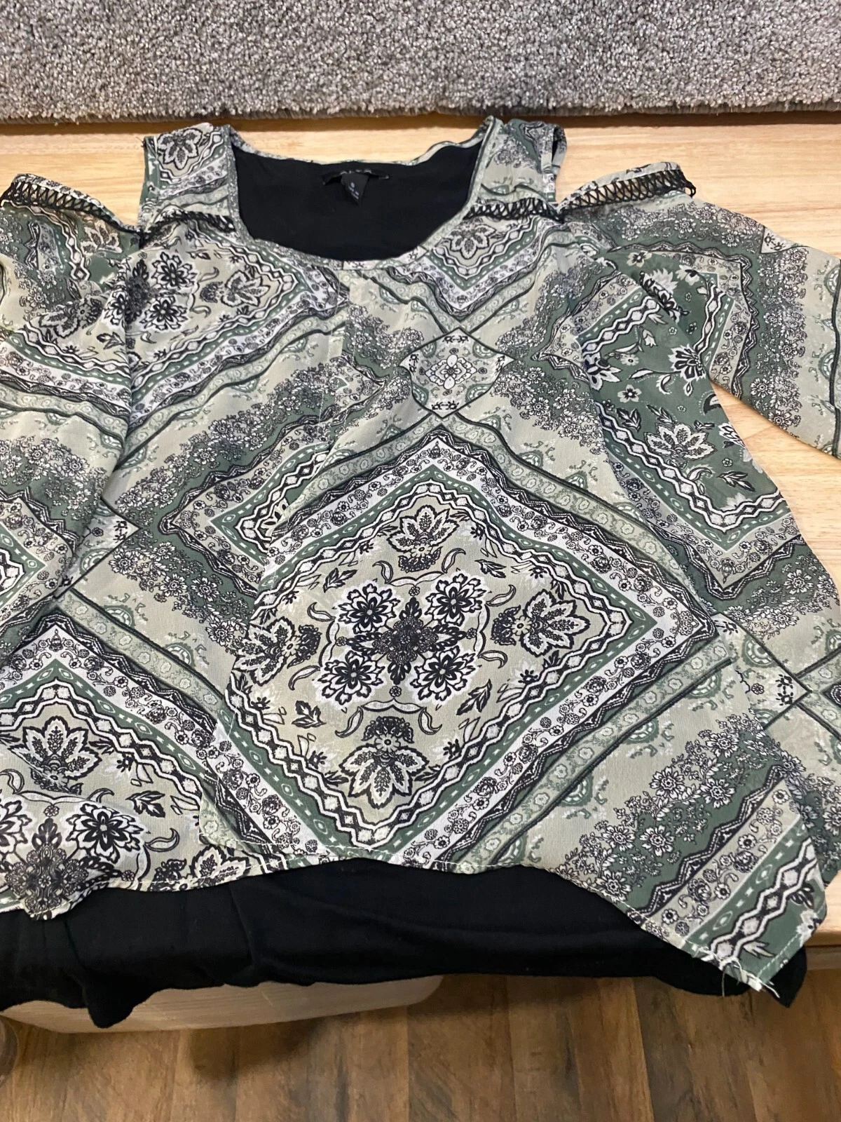 Top donna ALYX piccolo manica 3 4 spalle fredde a strati spacco davanti chiffon