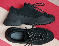 NEW Soho Grit Chunky Solo Trainers Man women Unisex Black UK Size 5 Euro 38