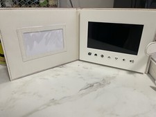 Mr Christmas - Did It 7" Widescreen LCD Digital Photo Album - Tan