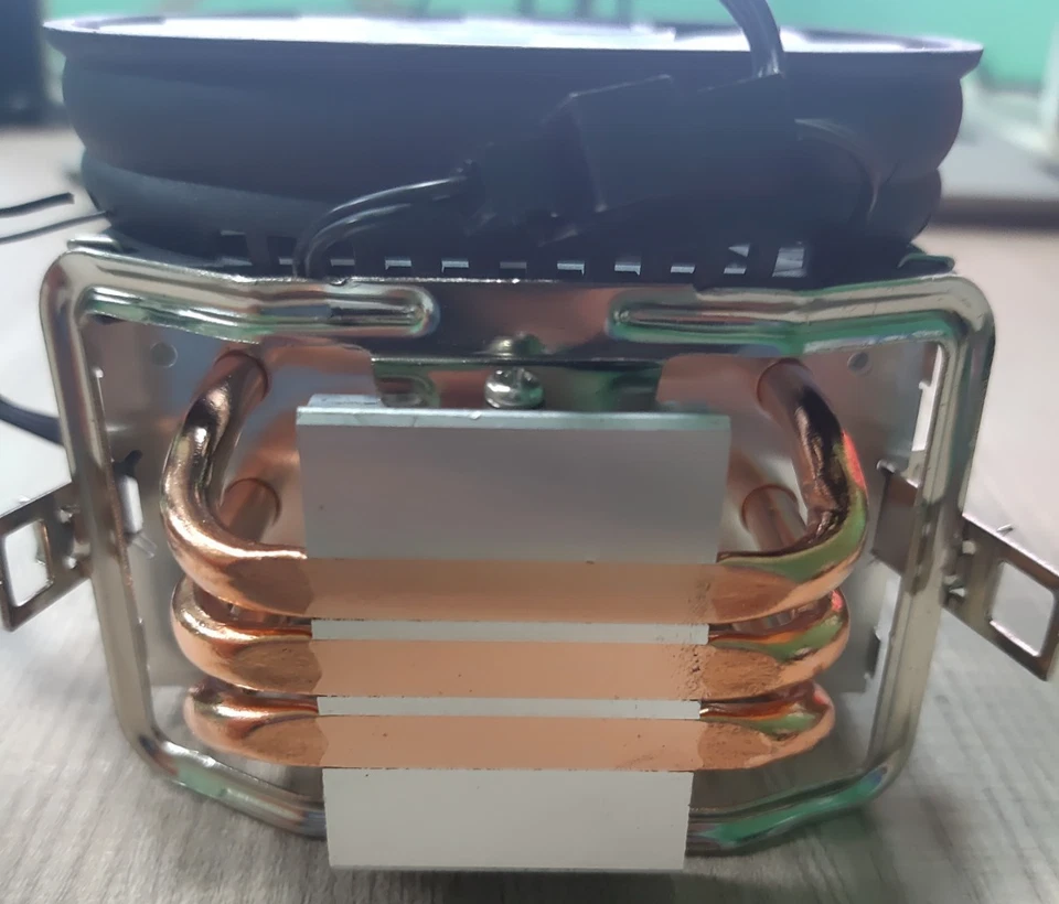 Dissipatore di calore con ventola FRGB MARS GAMING  adatta per  INTEL/AMD - Immagine 4 di 4