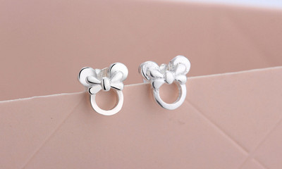 Adorable Silver SP Disney Bow Minnie Mouse Tiny Stud Earrings