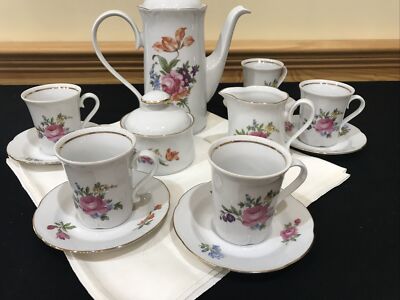 JlMenau Graf Von Henneberg 1777 White Floral Porcelain German