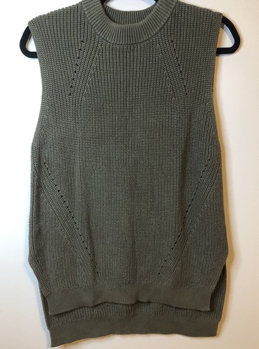 NWOT Uniqlo Olive Green Sleeveless 