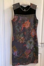 Weston Shift Style Floral Fitted Stretchy Dress Black And Gray M/L Size