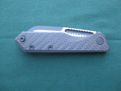 Heretic Jinn Folding Knife, Magnacut, 2.9”, Carbon Fiber, 2-Tone Blade, Low Use - Picture 20 of 20