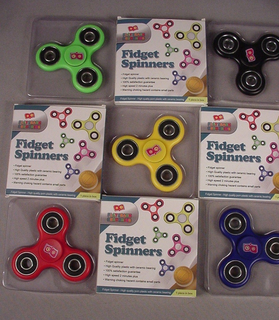 1000 fidget spinners