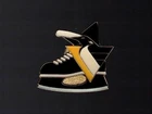 Pittsburgh Penguins logo  ''BIG Skate''  NHL Hockey pin