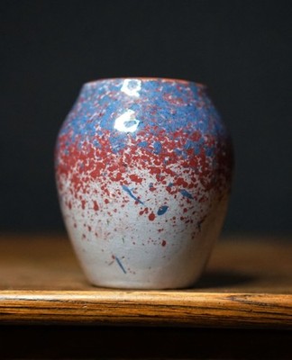Vintage Dartmouth Pottery Studio Vase 11 cm Spritzglasur