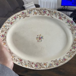 TST Taylor Smith & Taylor 1631 Vintage Serving Platter, 1940’s