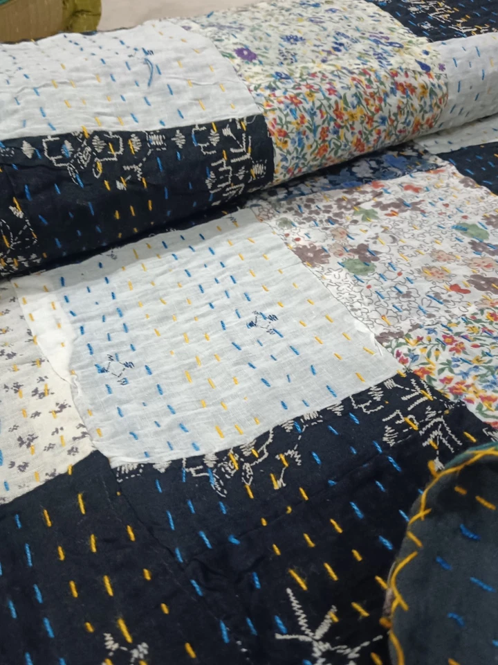 Colcha edredón Kantha tamaño king hecho a mano indio retazos manta de algodón Foto 3 de 4