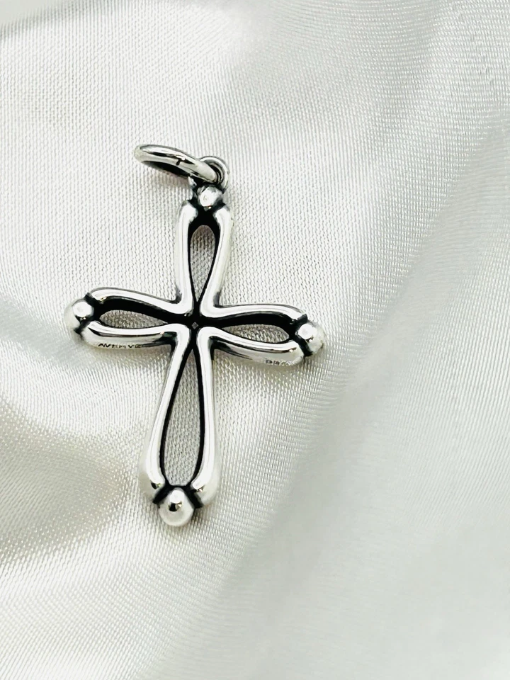 James Avery Retired 925 Sterling Silver Open Cross With Buds Pendant - Image 3 of 4