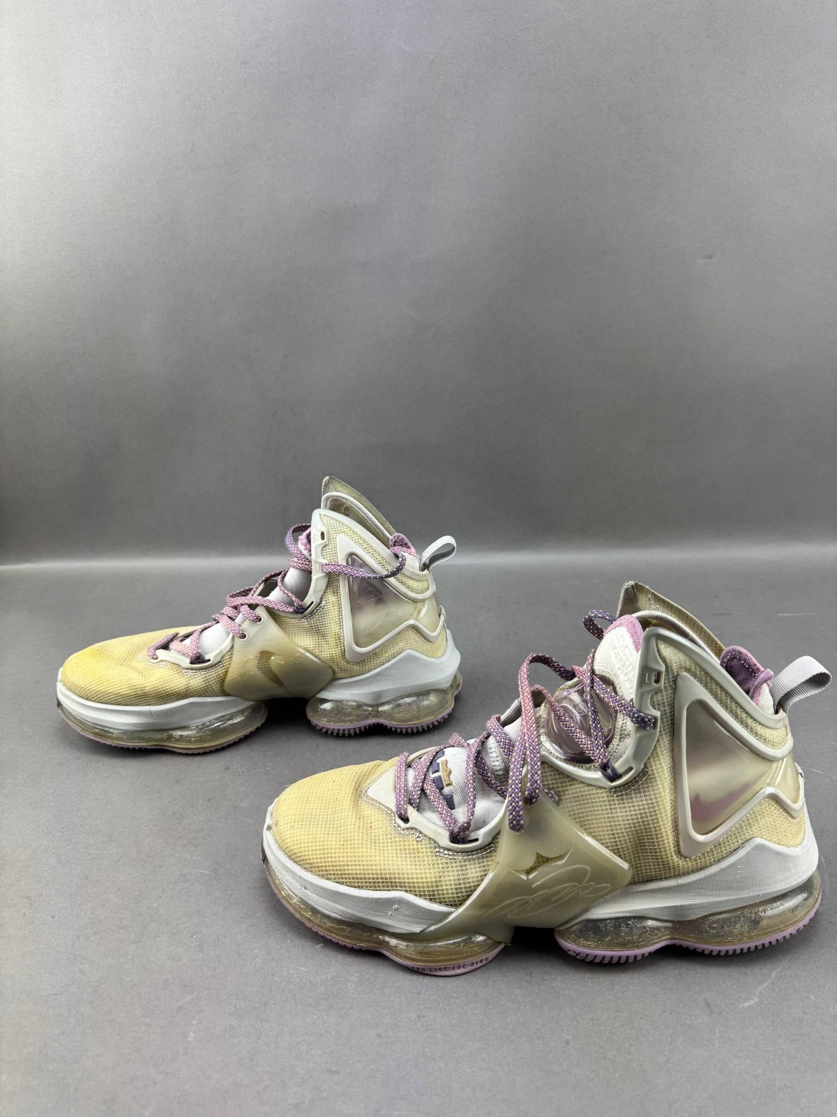 Size 9.5 - Nike LeBron 19 “Strive For Greatness” … - image 2