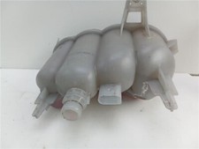 8w0121405e wischwasserbehälter AUDI A4 AVANT 8WD 06.2019- susop223989