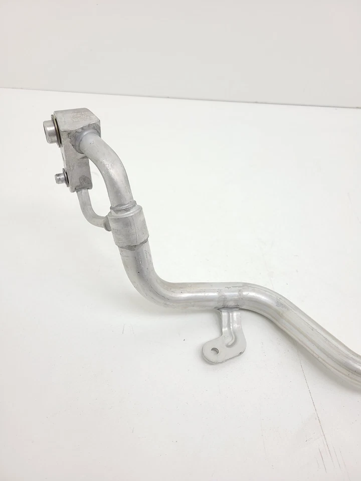 2017-2023 BMW 530I G30 AC AIR CONDITIONING CONDENSER LIQUID HOSE PIPE OEM  - Image 4 of 4