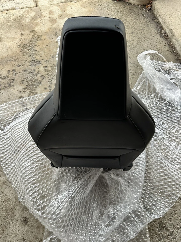 Asiento delantero izquierdo Tesla Cybertruck fabricante de equipos originales 1881398-TX-A Foto 2 de 4